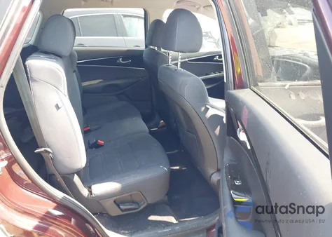 2019 Kia Sorento 3.3L Lx из США, поврежденный, VIN 5XYPG4A56KG490596